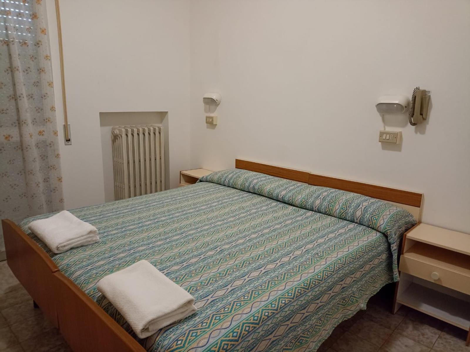 Hotel Toschi Lido di Classe Extérieur photo