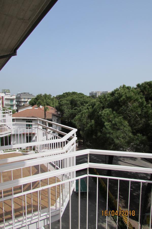 Hotel Toschi Lido di Classe Extérieur photo